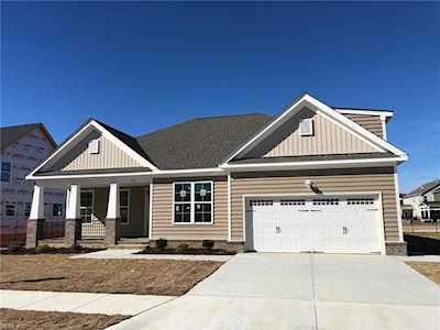 131 Abbey Rd Suffolk, VA 23434