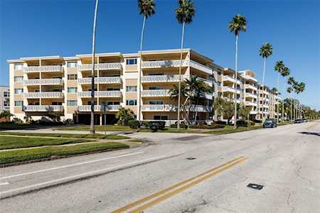 1200 N Shore Dr NE #301 St. Petersburg, FL 33701