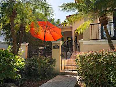 4104 Roberts Point Rd Sarasota, FL 34242
