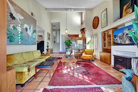 916 Hollow Brook Ln #128 Costa Mesa, CA 92626