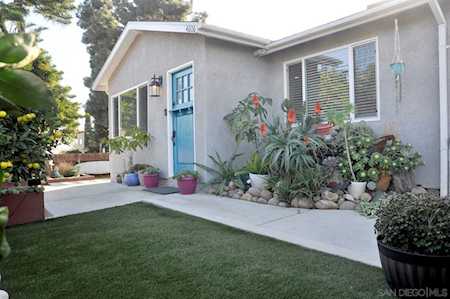 4606 Pendleton St San Diego, CA 92109
