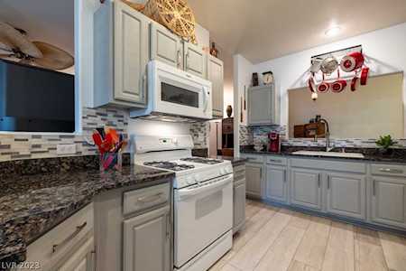 8300 Cherry Glaze Ave #204 Las Vegas, NV 89145