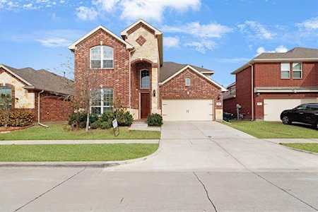 911 Melshire Drive Garland, TX 75040
