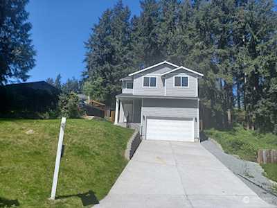 19013 63rd St E Lake Tapps, WA 98391