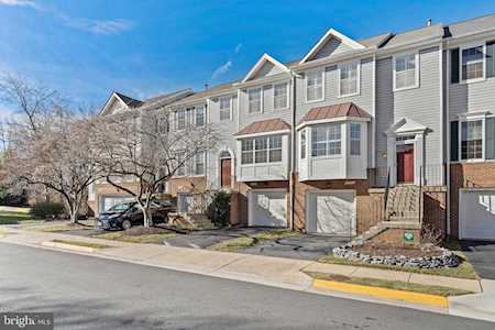 13051 Harvest Place Clifton, VA 20124