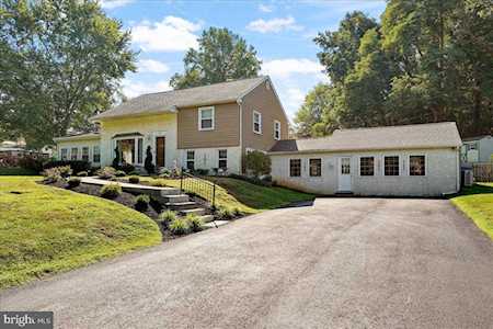 26 Robins Way Chadds Ford, PA 19317