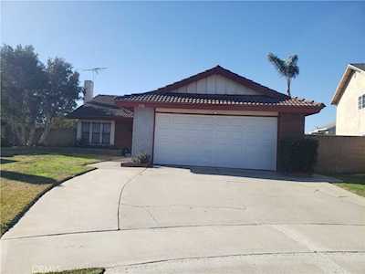 1714 W Occidental St Santa Ana, CA 92704