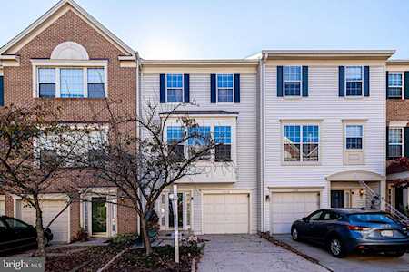 2418 Clover Field Circle Herndon, VA 20171