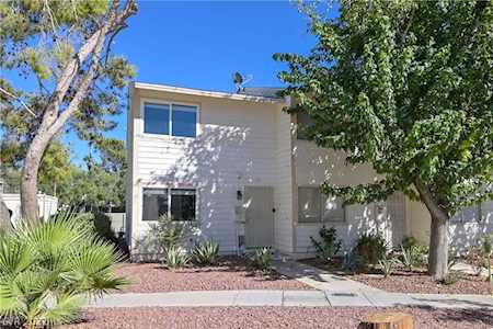 4770 Topaz St #46 Las Vegas, NV 89121
