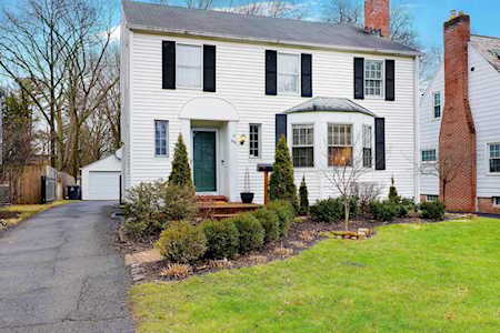 206 N Stanwood Road Columbus, OH 43209