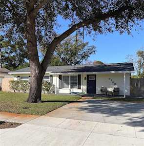 8169 82nd Ave Seminole, FL 33777