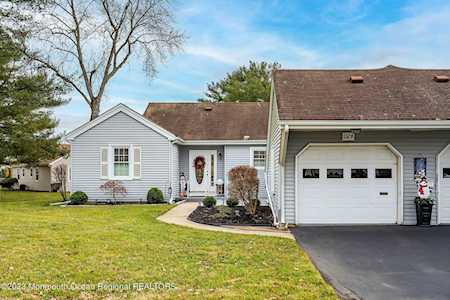 132B Halden Strasse #1000 Freehold, NJ 07728