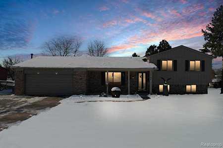 12164 Riverbend Dr Grand Blanc, MI 48439