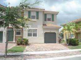 464 NE 21st Ter Homestead, FL 33033