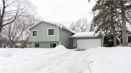 7557 Carillon Plaza W Woodbury, MN 55125