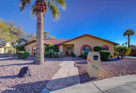 315 W Sonoma Drive Litchfield Park, AZ 85340
