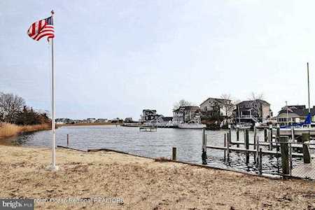 1644 East Dr Point Pleasant Boro, NJ 08742