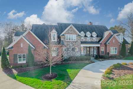 6531 Sharon Hills Rd Charlotte, NC 28210