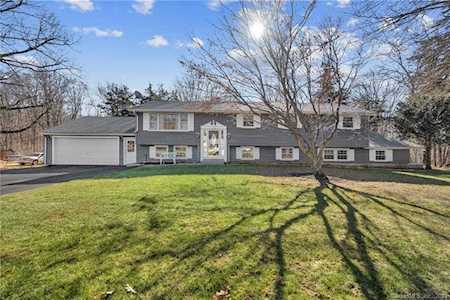 7 Brookfield Drive North Branford, CT 06472