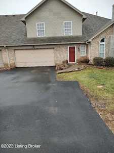 8210 Monteray Village Ln Louisville, KY 40228