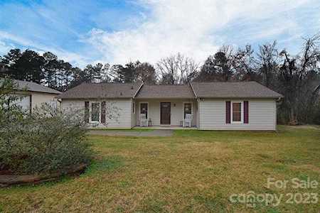 1334 Old Friendship Rd Rock Hill, SC 29730