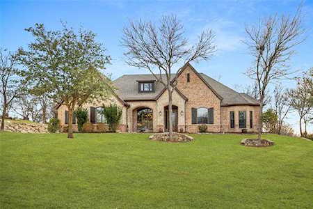 10217 Drop Tine Court Benbrook, TX 76126
