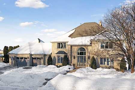 10932 Mount Curve Road Eden Prairie, MN 55347