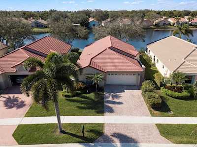 9611 Harbour Lake Circle Boynton Beach, FL 33437