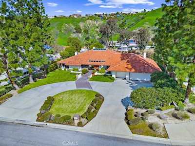22455 Skyline Dr Yorba Linda, CA 92887