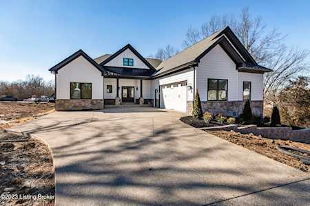 5508 Farmhouse Dr Crestwood, KY 40014