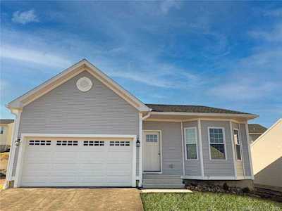 153 Webster Ln #2-37 Middletown, CT 06457