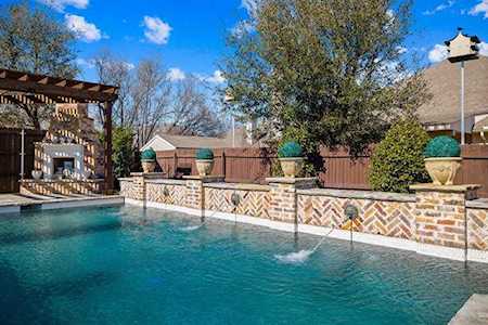 504 Castlebrook Court Saginaw, TX 76179