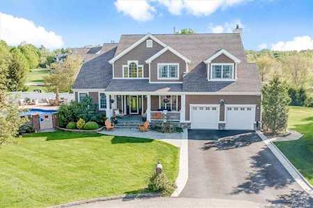 9 Tannahill Court Baldwin Place, NY 10505