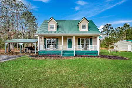 1876 Nathan Dr. Loris, SC 29569