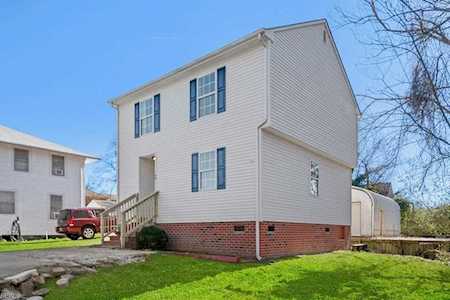 99 Highland Ave Suffolk, VA 23434