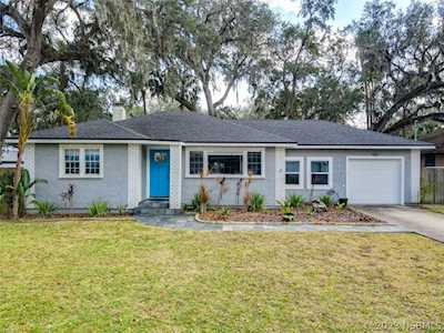 106 Azalea Circle New Smyrna Beach, FL 32168