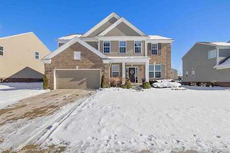 24618 Padstone Dr Lyon Twp, MI 48178