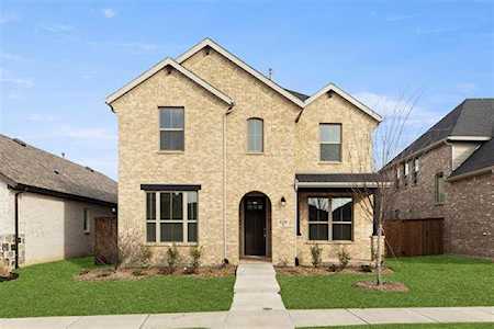 8216 Yellow Brick Pass McKinney, TX 75071