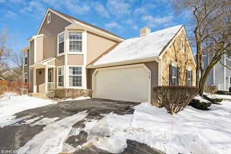 135 Whittington Course #135 St. Charles, IL 60174