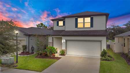 2861 E Lake Pointe Dr Kissimmee, FL 34744