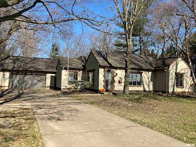1167 Walnut St Washington, IL 61571