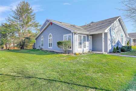 866 Birchwood Park Drive #n/a Middle Island, NY 11953