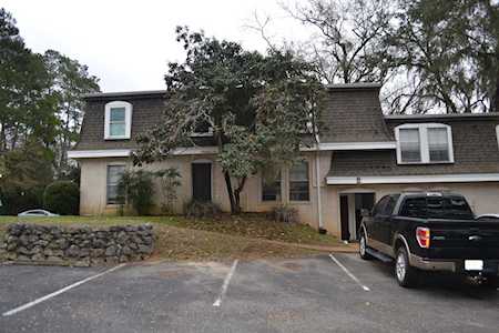 2020 Continental Ave Tallahassee, FL 32304