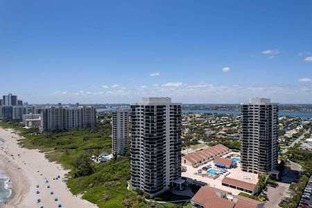 4100 N Ocean Drive #903 Singer Island, FL 33404