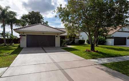 9423 Nursery Lane Boynton Beach, FL 33437