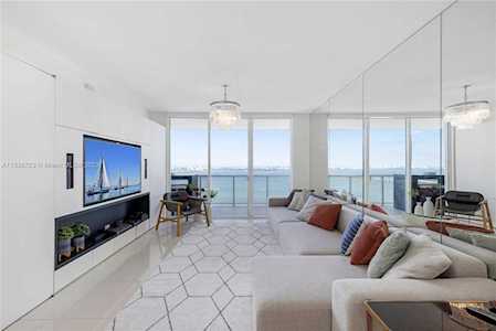 600 NE 27th St #3302 Miami, FL 33137