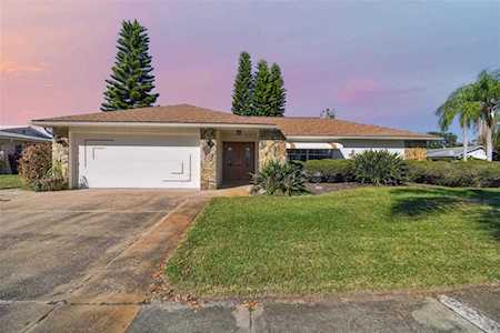 2079 Egret Dr Palm Harbor, FL 34683