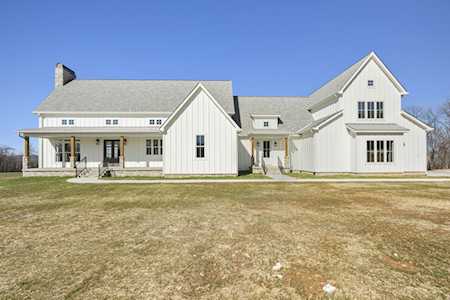 1446 Wildflower Trl Springfield, TN 37172