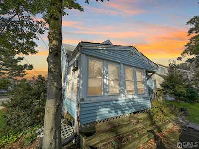 83 Cornell Street Avenel, NJ 07001