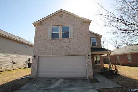 220 NE Valleyside Drive Huntsville, AL 35810